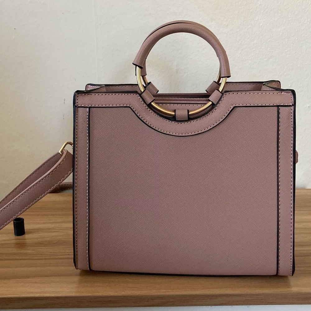Dusty pink crossbody purse